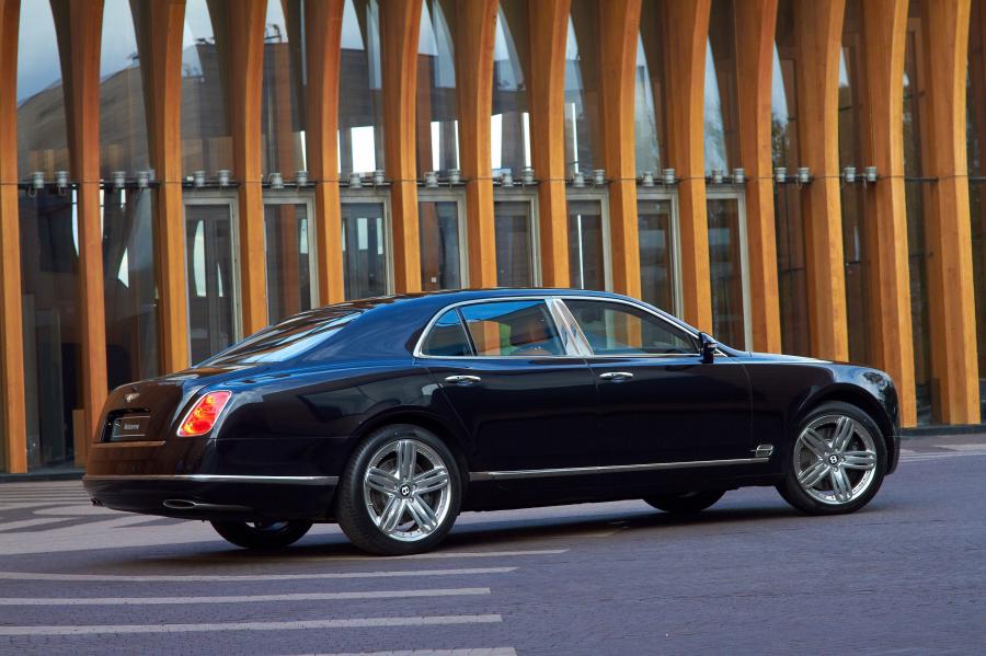  Bentley Mulsanne 2010 года  (фото 44 из 262)